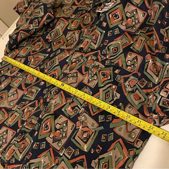 Vintage 90s IMPACT 100% Silk Men's Geometric Button Up M Long Sleeve Shirt Y2K - Picture 9 of 11